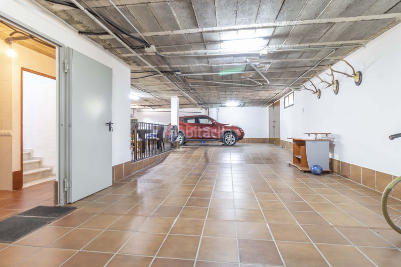 Foto c315c614-6951-46da-85ff-1b246b9adc48. Casa amb aparcament piscina a Gines