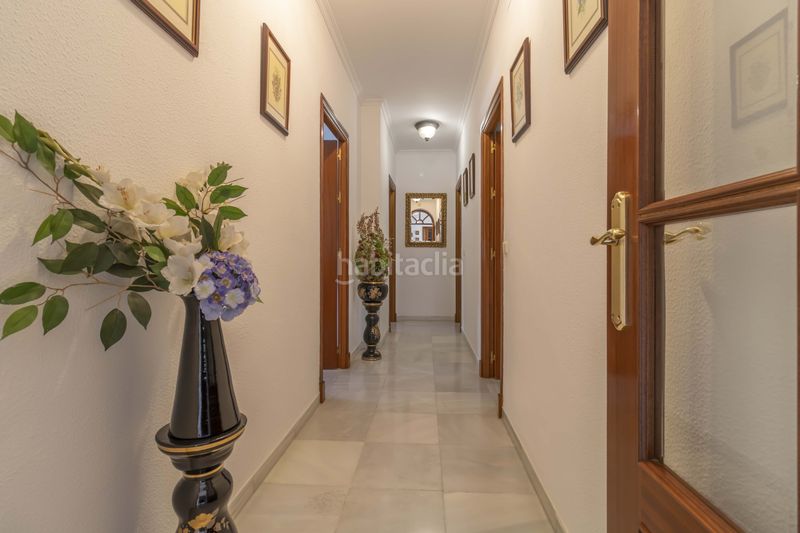 Foto e3bb265b-cd96-4c55-b481-9609575a75ce. Casa amb aparcament piscina a Gines