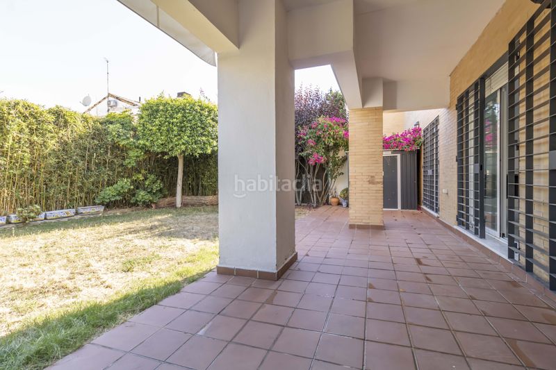 Foto 82da4fbe-083f-4c40-9326-87578bd19492. Casa adossada amb piscina a Colegio Europa Espartinas