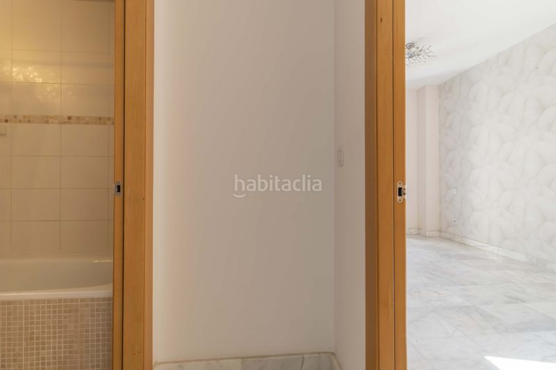 Foto cf5a8107-0000-4e3f-b4ae-a7ecff148fa2. Casa adossada amb piscina a Colegio Europa Espartinas