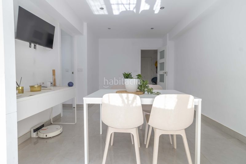 Foto a2c5c4aa-8461-4133-b46f-7f24b2e7d17b. Pis a Triana Oeste Sevilla