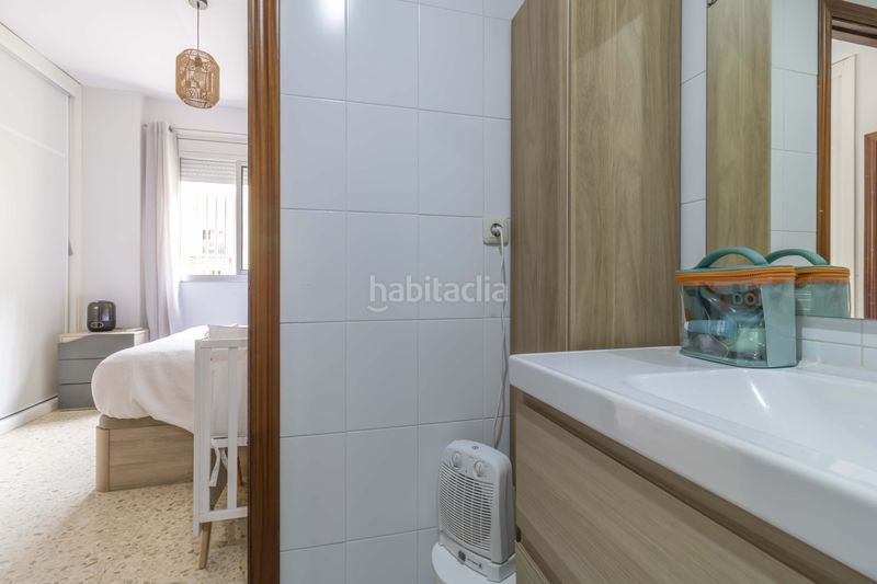 Foto 2bd3b00f-3d07-49e1-9646-4fc7ee2084c6. Pis amb aparcament a La Oliva Sevilla