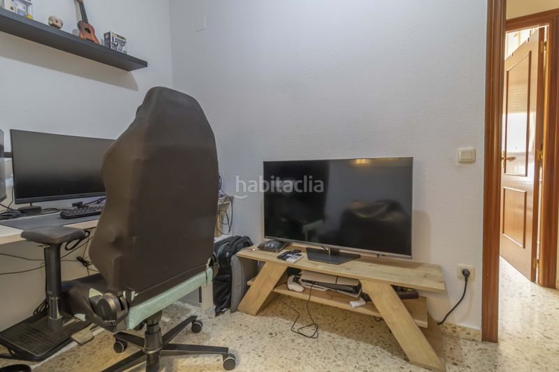 Foto e5493e0e-2c23-43b8-b3b1-c9c28e3429d3. Pis amb aparcament a La Oliva Sevilla