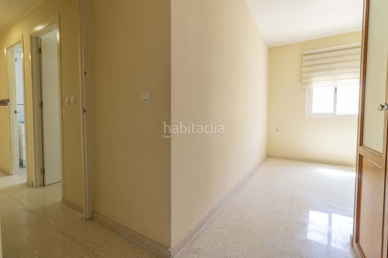 Foto 8e82a4d1-29e7-4aaf-8dec-050d9b958ad7. Pis amb aparcament a Palmete Sevilla