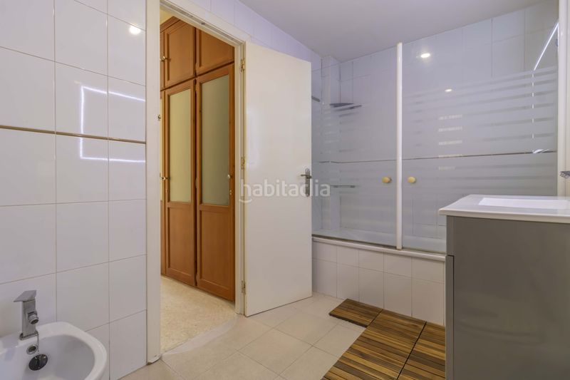 Foto e8052aa4-b6ad-4bd3-a944-01e19a8aabac. Pis amb aparcament a Palmete Sevilla