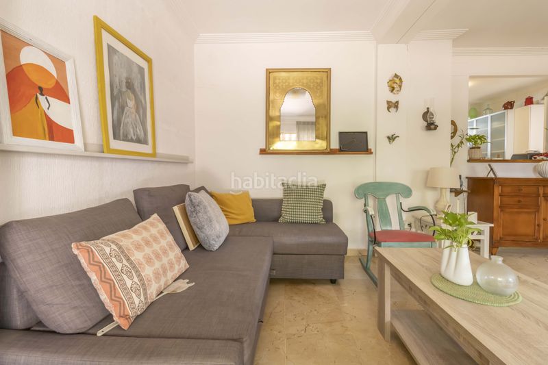 Foto 428a1f71-6d19-49fc-bd9f-21ef08573256. Casa a Centro Bormujos