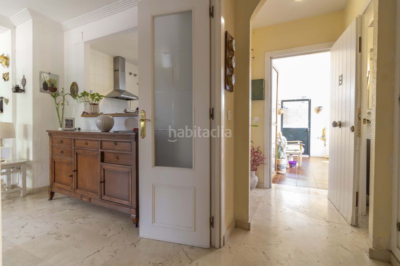 Foto c4b1099c-95f9-403e-b37b-7f663a618826. Casa a Centro Bormujos