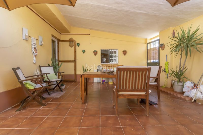 Foto cb5c6ae3-af15-425e-8870-bc6724534353. Casa a Centro Bormujos