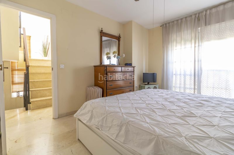 Foto db60eb0b-ff97-4a00-b1fa-357a14103e7a. Casa a Centro Bormujos