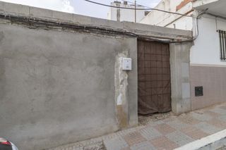 Landgut in Hacienda la Cartuja. Parcela de terreno urbanizable a la venta en tomares