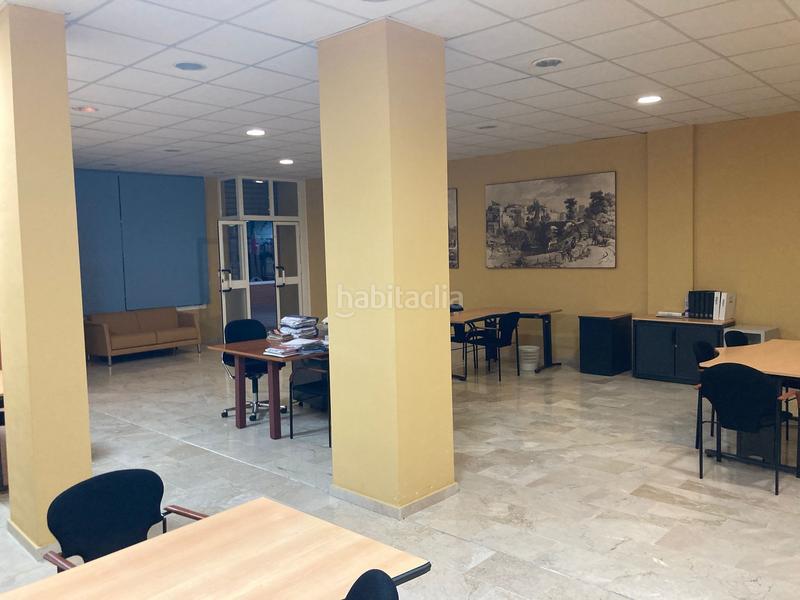 Foto baaebbb5-f593-4949-a809-5411d2e49118. Lloguer local comercial a avenida libertad 8 a Algaba (La)