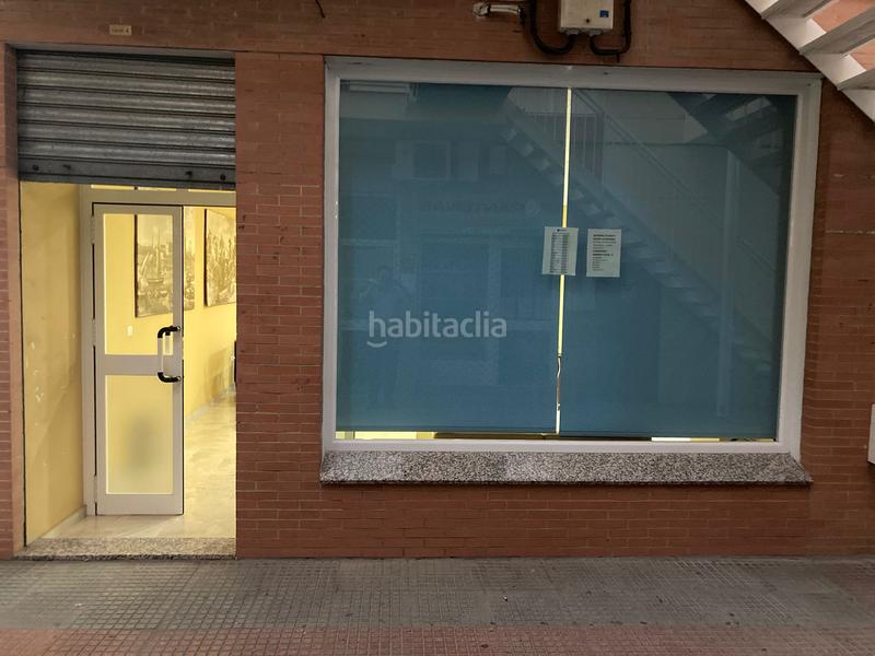 Foto fcbc6508-6dc0-4ec5-87a5-3b61469a1832. Lloguer local comercial a avenida libertad 8 a Algaba (La)