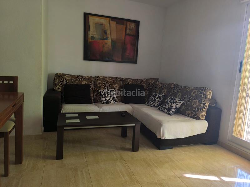 Foto 9cec53cc-9499-4961-a8e6-16a43d927db5. Lloguer apartament a avinguda arnau bosquets 13 a Xeraco