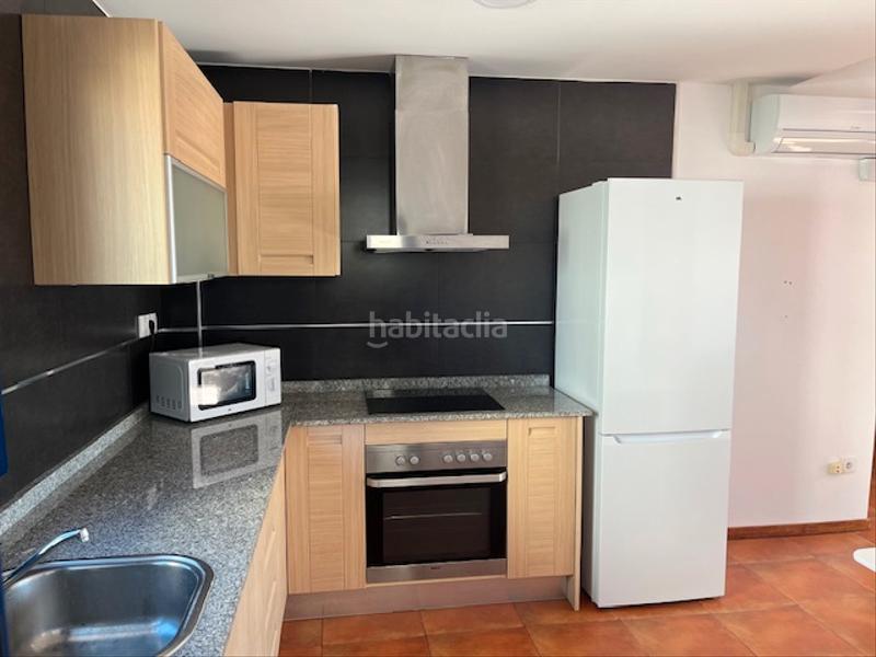 Foto c5e9c831-fdd9-462e-a15b-ac917bab7400. Alquiler apartamento en carrer ahuir 24 apartamento primera línea en Xeraco