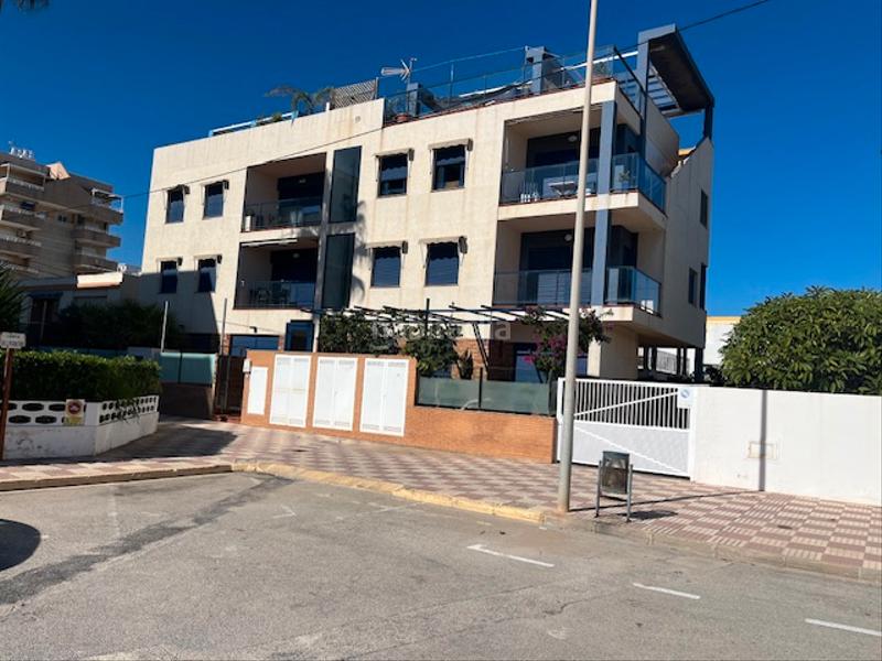 Foto d686dc97-a9e8-4458-86ed-5e18f291d87c. Alquiler apartamento en carrer ahuir 24 apartamento primera línea en Xeraco