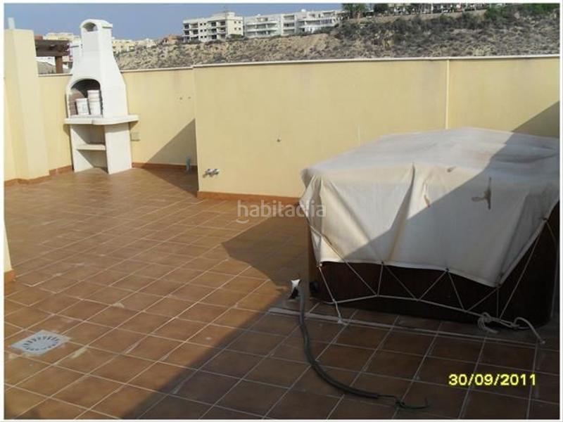 Foto 1585e460-0576-4de8-a4e2-012195aacc11. Rent penthouse in travesía san moreras b 8 in Bahia Mazarrón