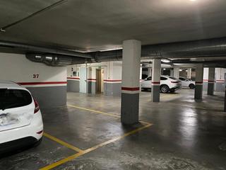 Lloguer Aparcament cotxe a Ejido centro. Necesitas tener tu coche bien cuidado??  y guardado??. soy tu ga