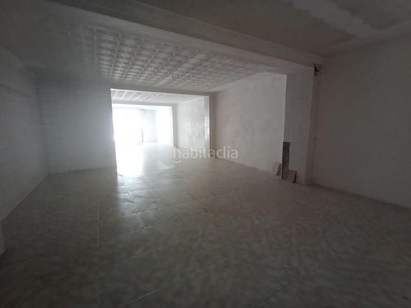 Foto 43727b1d-77f6-4142-a3a0-b838d347af35. Alquiler local comercial oportunidad! local comercial de 104m2 en Ejido (El)