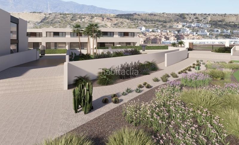 Foto f658d2df-087e-41d4-bac0-16d529fb57d5. Casa adossada amb piscina a Almerimar Ejido (El)