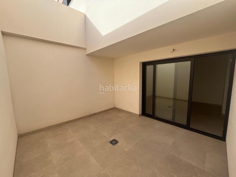 Foto 4620a8f6-aa96-4f6c-8e16-41a6015b3b8e. Casa adosada unifamiliar 9 residencial barlovento en Ejido (El)