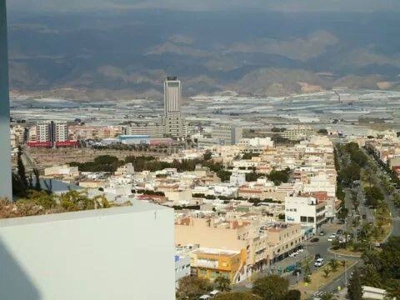 Foto 667e59e3-9d88-493c-9afd-73815fb5722c. Alquiler parking coche garaje de 25m2 disponible en Ejido (El)