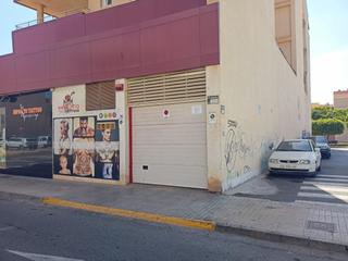 Autoparkplatz in Pabellón - Estación - El Corte Inglés. Plaza de garaje en venta en el ejido sur  estación de autobús