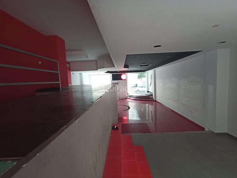 Foto 39ae4cbf-e596-4145-b4e1-57857e15bf66. Alquiler local comercial  en el ejido en Ejido (El)