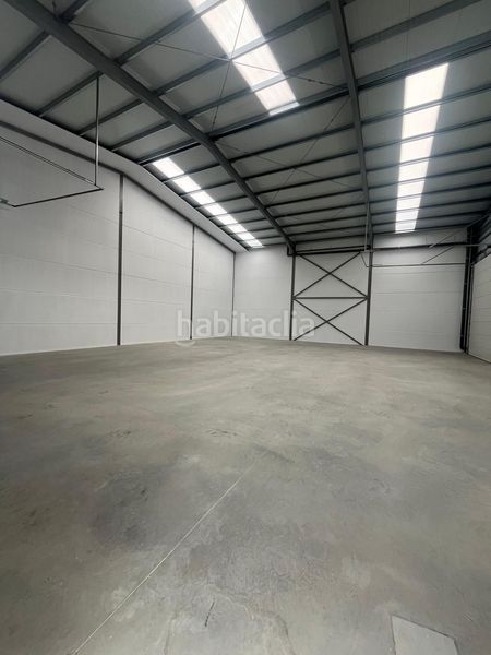 Foto ca9c500f-139a-420f-9f73-55982ca3647e. Location bâtiment à usage industriel dans Santa María del Águila Ejido (El)