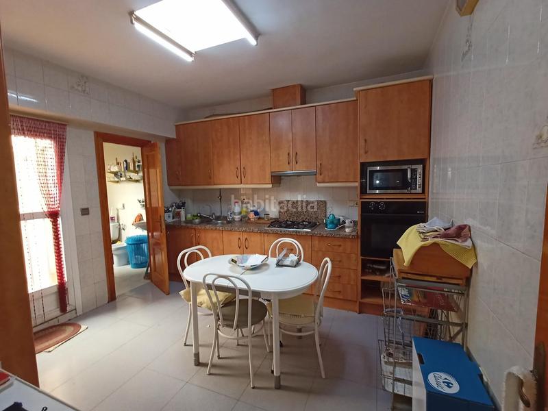 Foto 3cf0c9da-ff4b-44ec-b8c7-1cd6fc46f644. Casa vivienda sobre local en el centro de el ejido almería en Ejido (El)