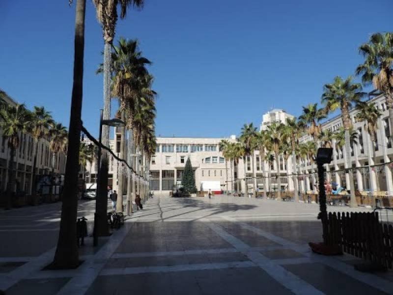 Foto e89fd84e-aa80-40ac-a58e-605b580f6547. Aparcament cotxe a calle constantino (e) 45 a Ejido centro Ejido (El)