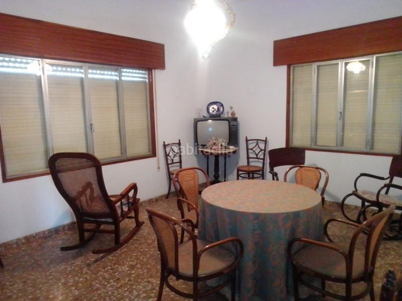 Foto 64e098a9-78e5-45bf-8c57-6e427636c57a. Maison avec parking dans Dalías