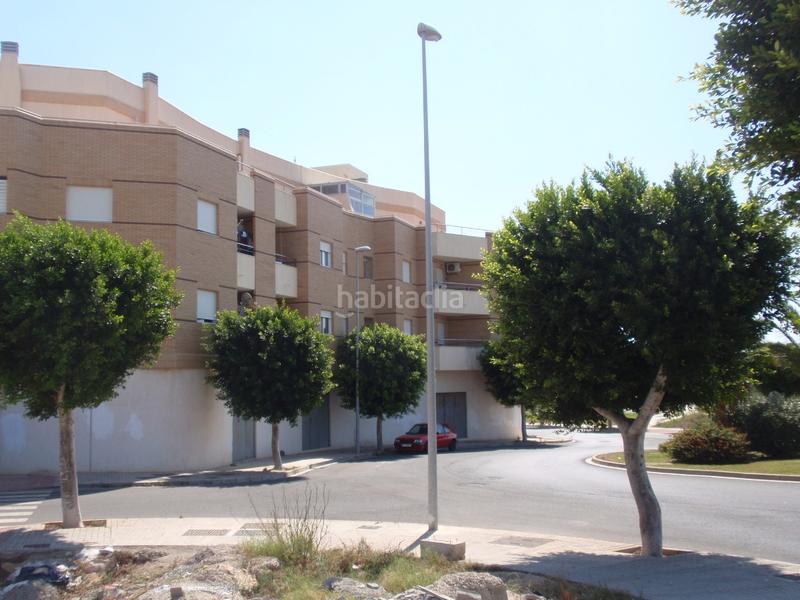 Foto bb010466-44dc-4ca0-8eec-dd7e0441e3ff. Alquiler local comercial local extraradio en Ejido Sur Ejido (El)