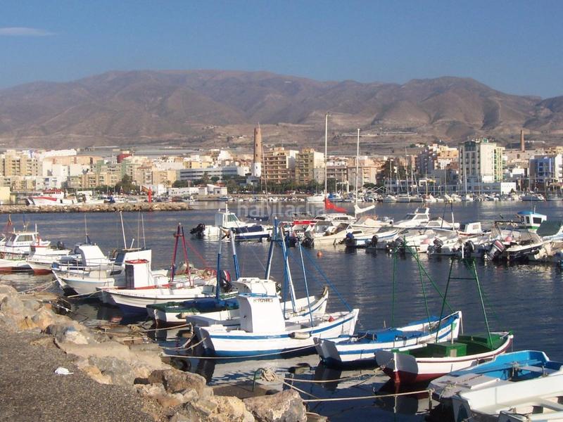 Foto 5f1c4cc7-2d2e-4a9e-8524-b31f13d565fb. Rent business premise in Adra