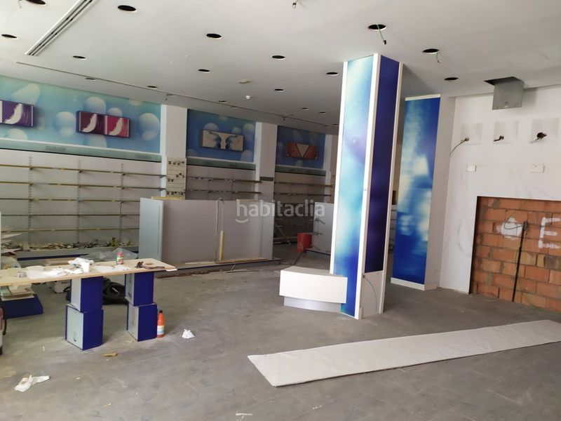 Foto 3d18919b-97a0-45c5-8afc-5b47f436896e. Lloguer local comercial a Ejido centro Ejido (El)