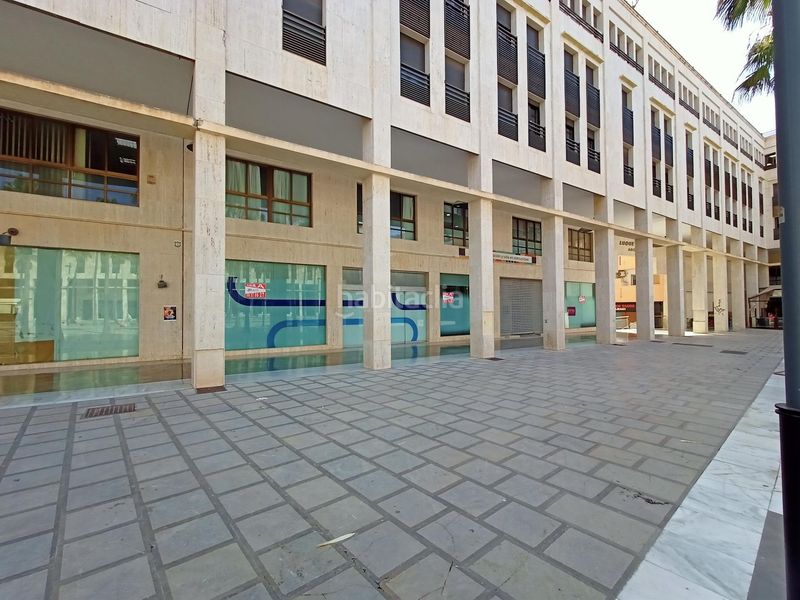 Foto 41b0f0a8-b237-4b90-8811-15ee5ce00802. Lloguer local comercial a Ejido centro Ejido (El)