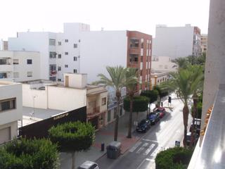 Appartement en Ejido centro. Pisazo de 4 dormitorios  garaje trastero en el centro de el ejid