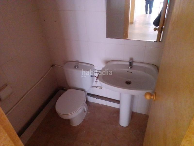 Foto 3c2499c1-cec3-4472-8fd2-906dc908ee32. Alquiler local comercial  en venta calle cervantes en Ejido (El)