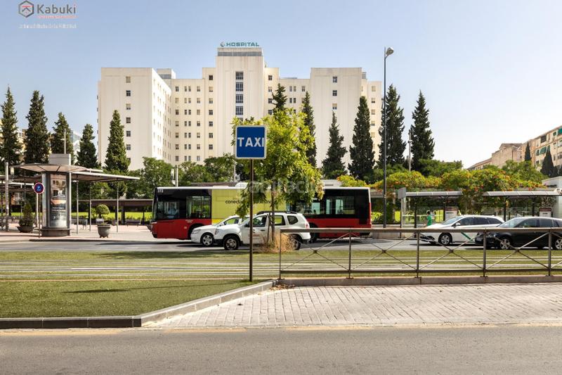Foto 46711392-34f4-45fc-8923-b9bc63f183a8. Miete geschäftsraum in Pajaritos Granada