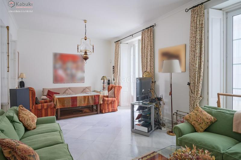 Foto 29d78329-a6a2-47f3-b574-392a05da4d7f. Casa adossada a Centro-Calzada-Cabo Noval Sanlúcar de Barrameda