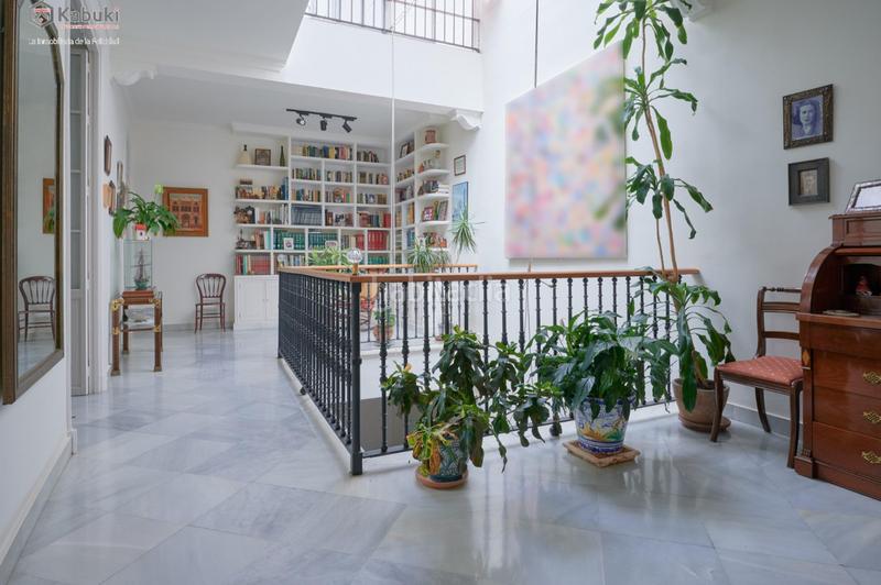 Foto 8b92fee7-96ab-423a-b1c7-7326d2056513. Casa adossada a Centro-Calzada-Cabo Noval Sanlúcar de Barrameda