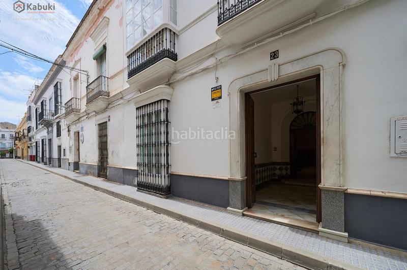 Foto f9681710-7d03-44de-be92-89e877dde9ec. Casa adossada a Centro-Calzada-Cabo Noval Sanlúcar de Barrameda