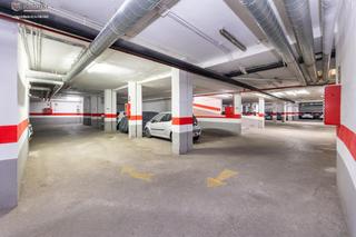Parking coche  Granada - calle sorozabal. Si estás buscando una plaza de garaje para tu coche, la has enco
