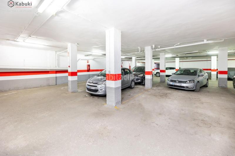 Foto 47637e47-2f0e-43eb-be5f-d065c0c9e0b9. Parking voiture dans Camino de Ronda Granada