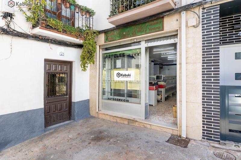 Foto 4306f26d-dd42-440e-a297-4e2b43dc5bb8. Casa pareada en Huétor de Santillán - calle calzadilla 3 gran oportunidad de local comercial en el corazón de huétor santillán! presentamos un local en venta con una ubicación inmejora en Huétor de Santillán