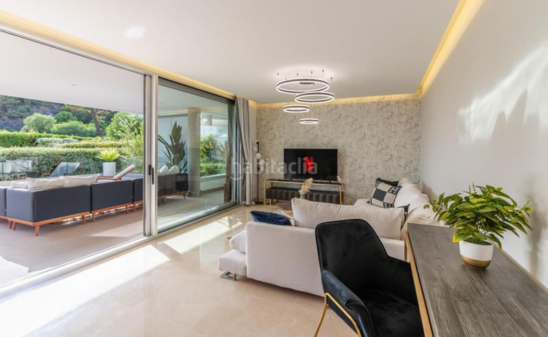 Foto b2d2cba3-94cd-486f-96e2-9d4eb272d56a. Piso exclusivo apartamento en urbanización botanic, reserva de alcuzcuz, 739.000 en Benahavís