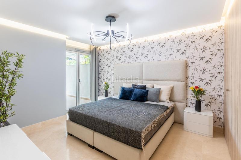 Foto b96ecc40-1ec5-4c09-9a5d-ca4f591e4b3a. Piso exclusivo apartamento en urbanización botanic, reserva de alcuzcuz, 739.000 en Benahavís