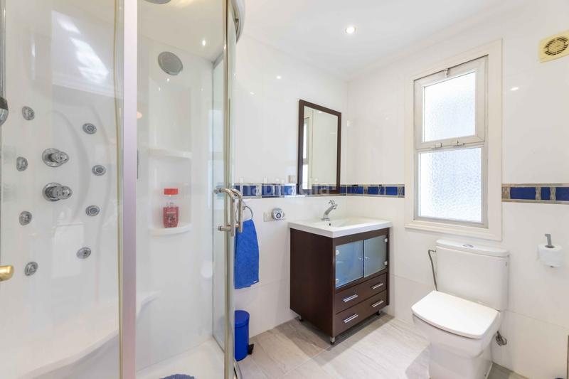 Foto 09a3fac7-73a2-493a-9d86-914b0b0fa514. Casa amb piscina a Calahonda Mijas