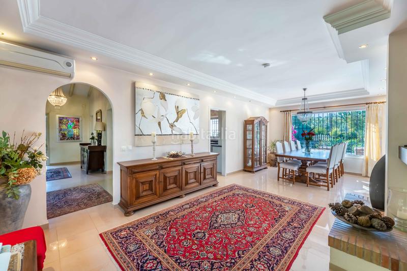 Foto 451c0680-81e5-4dcc-a172-def9603f8d30. Casa amb piscina a Calahonda Mijas