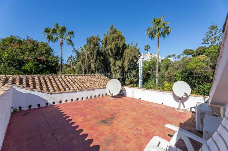 Foto 5adbc54c-0e0f-4d64-8f7d-dd096a8b065c. Casa amb piscina a Calahonda Mijas