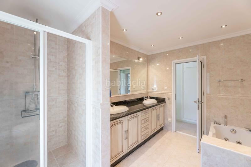 Foto 7f2c0d35-dcd1-465e-bcbe-3e61adc3bf0c. Casa amb piscina a Calahonda Mijas